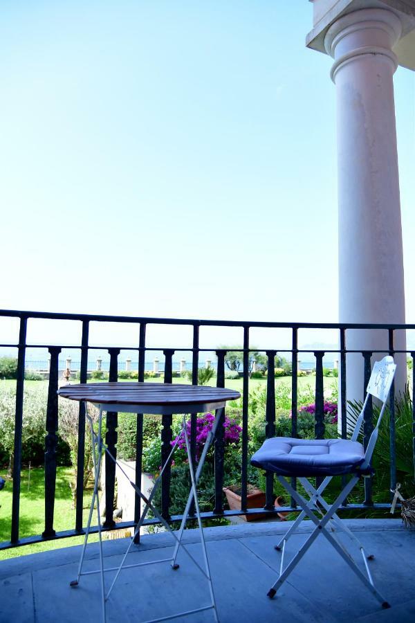 A.A.U.T Appartamento Villa Preli Chiavari Luaran gambar